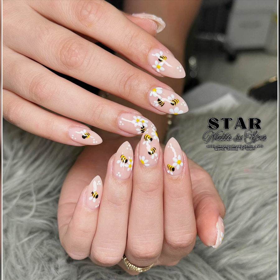 Star Nails & Spa nail photo 3